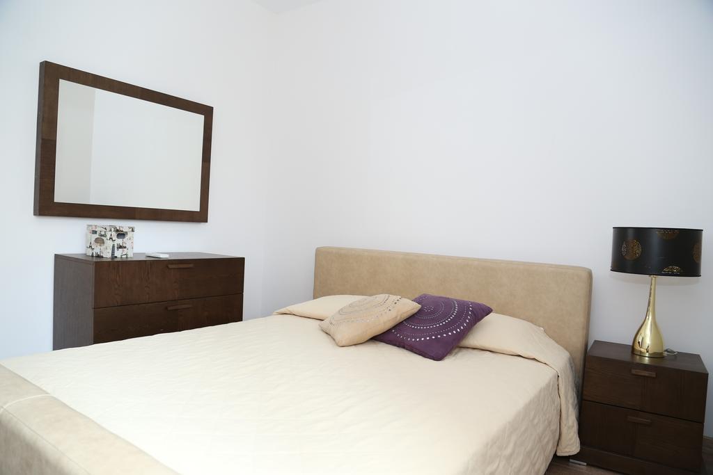 River Beach Apartments Limassol Room photo